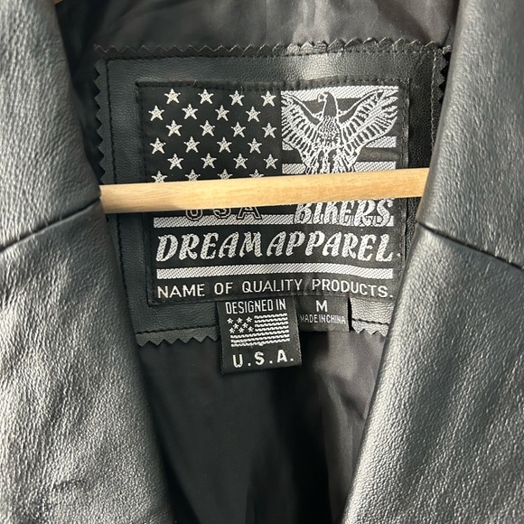 Dream Apparel Black Leather Vest - Picture 2 of 5